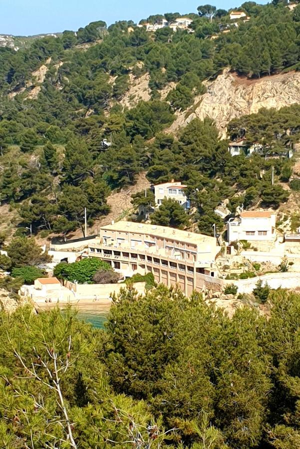 Bed and Breakfast Les Terrasses Des Anthenors Ансюэс-ла-Редон Экстерьер фото